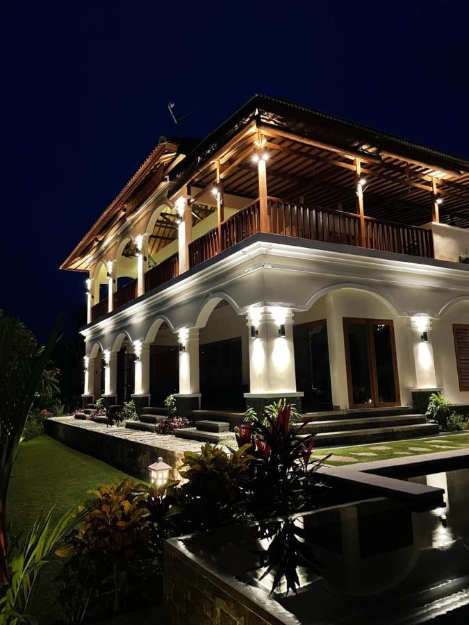 Villa Mata Hari Panji Exterior foto