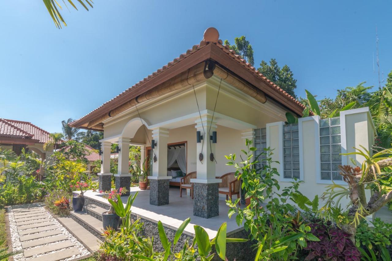 Villa Mata Hari Panji Exterior foto